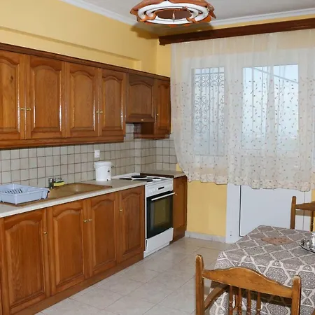 Nikolas View House Pélekasz