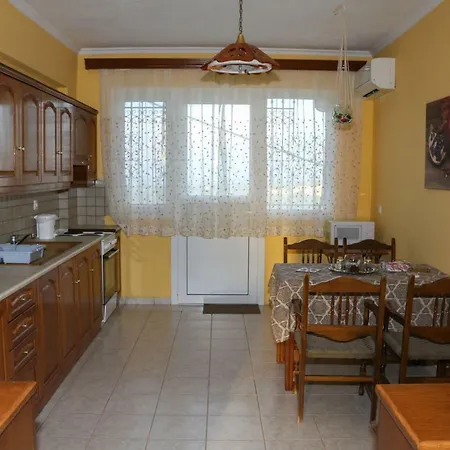 Nikolas View House 펠레카스