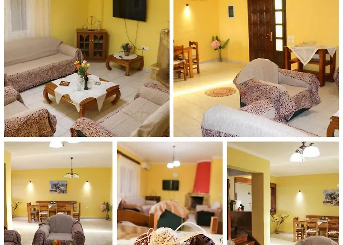 Nikolas View House *