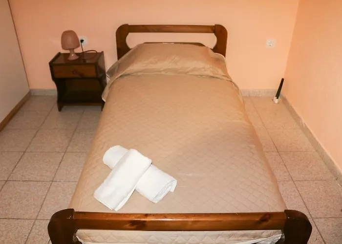 Nikolas View House * 佩雷卡斯